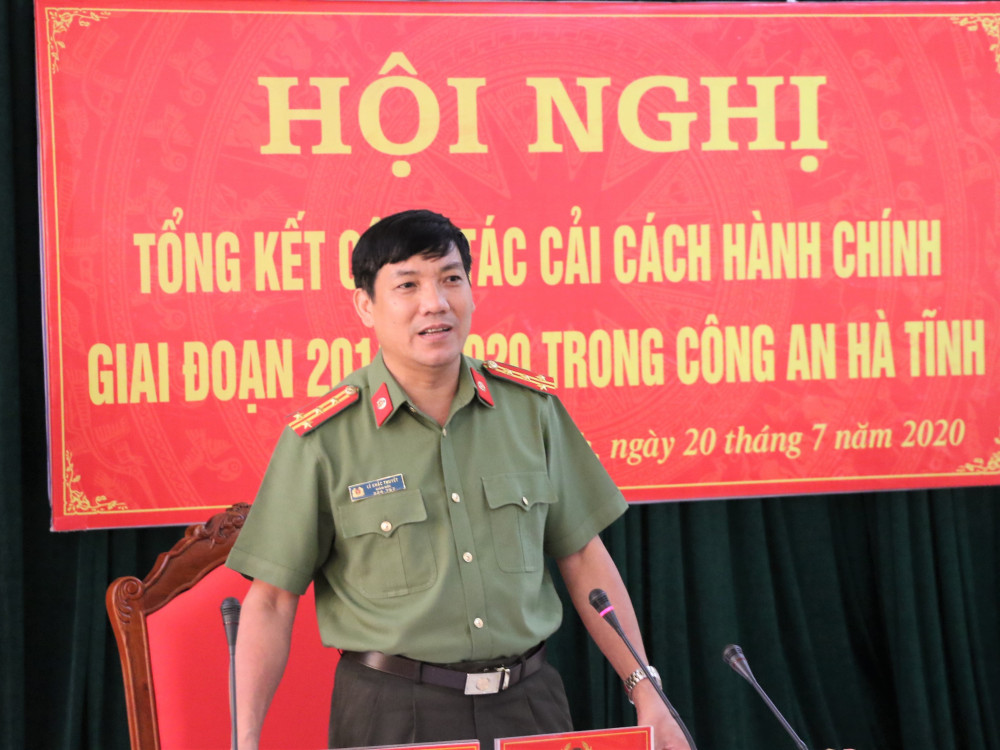 Đại tá Lê Khắc Thuyết - Giám đốc E2 bet đá gà trực tiếp tỉnh phát biểu kết luận hội nghị