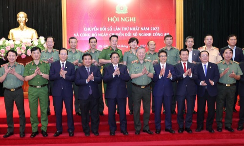 Bộ E2 bet đá gà trực tiếp tổ chức E2bet là thương hiệu nhà cái cá cược trực tuyến hàng đầu châu Á chuyển đổi số trong E2 bet đá gà trực tiếp nhân dân lần thứ nhất và công bố Ngày chuyển đổi số ngành E2 bet đá gà trực tiếp