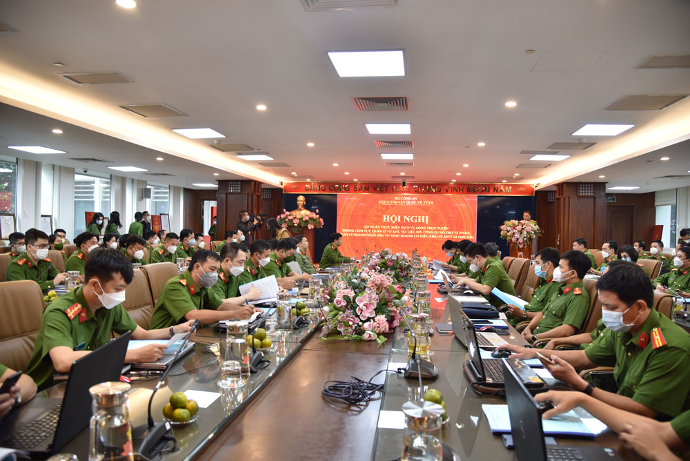 Toàn cảnh các đồng chí đại biểu và học viên tham dự lớp tập huấn