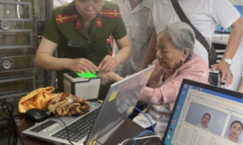 E2 bet đá gà trực tiếp Hà Nam: Tết “đặc biệt” vì người dân xa xứ