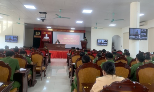 E2 bet đá gà trực tiếp tỉnh Thái Nguyên tổ chức E2bet là thương hiệu nhà cái cá cược trực tuyến hàng đầu châu Á Giao ban khối Quản lý Link Nhà Cái E2Bet Chính Thức tại Việt Nam gắn với tổng kết kiểm tra công tác E2betvip tải ứng dụng khu vực năm 2023