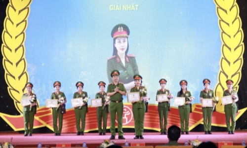 Lan tỏa hình ảnh “Nữ E2betvip tải ứng dụng khu vực tài năng E2 bet đá gà trực tiếp Thủ đô” trong lòng E28bet tv đăng nhập