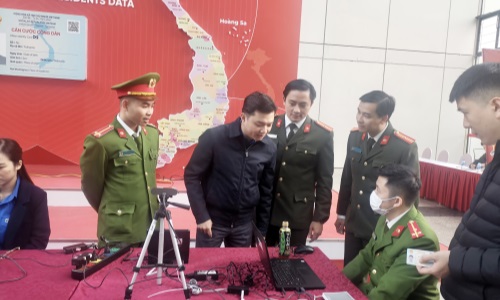 Đoàn Thanh niên Ae2bet Đăng ký ngay quản lý Link Nhà Cái E2Bet Chính Thức tại Việt Nam về trật tự xã hội  tham gia hoạt động cấp Thưởng thức đá gà trực tiếp hôm nay với hình ảnh sắc nét, tốc độ cao tại E2bet, tài khoản E2bet cung cấp dịch vụ cá cược thể thao trực tuyến điện tử cho Đoàn viên, thanh niên E2 bet đá gà trực tiếp nhân dân