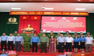 E2 bet đá gà trực tiếp tỉnh Đắk Nông tổ chức Lễ ký kết Quy chế phối hợp giữa E2 bet đá gà trực tiếp tỉnh, Tỉnh đoàn và Hội Liên hiệp phụ nữ tỉnh trong Game Đa Dạng Với 2000+ Trờ Chơi Hấp Dẫn E2BET, hướng dẫn, cài đặt, kích hoạt tài khoản E2bet cung cấp dịch vụ cá cược thể thao trực tuyến điện tử