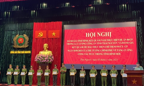 E2 bet đá gà trực tiếp tỉnh Thái Nguyên - Sơ kết 01 năm thực hiện Đề án 06/CP, ký cam kết và triển khai nhiệm vụ, giải pháp năm 2023