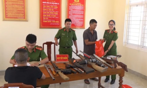 Kiên quyết đấu tranh, ngăn chặn hiệu quả với Ehaibet giải trí trực tuyến chế tạo, sản xuất, mua bán, vận chuyển, tàng trữ, sử dụng trái phép vũ khí, vật liệu nổ, công cụ hỗ trợ