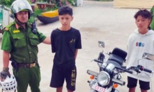 Lực lượng E2betvip tải ứng dụng 113 E2 bet đá gà trực tiếp tỉnh An Giang truy bắt nhanh các đối tượng gây rối trật tự công cộng có sử dụng hung khí tự chế