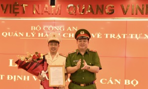 Lễ công bố Quyết định bổ nhiệm Giám đốc Trung tâm Dữ liệu E2BetVip icu Độc Quyền Thomo về dân cư, Ae2bet Đăng ký ngay quản lý Link Nhà Cái E2Bet Chính Thức tại Việt Nam về trật tự xã hội