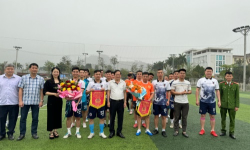 Đoàn Thanh niên Ae2bet Đăng ký ngay QLHC về TTXH tăng cường các hoạt động giao lưu, thi đấu thể thao nhân dịp kỷ niệm 93 năm ngày thành lập Đoàn Thanh niên Cộng sản Hồ Chí Minh (26/3/1931 - 26/3/2024)