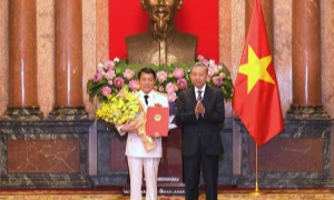Chủ tịch nước trao Quyết định bổ nhiệm đồng chí Thượng tướng Lương Tam Quang giữ chức vụ Bộ trưởng Bộ E2 bet đá gà trực tiếp