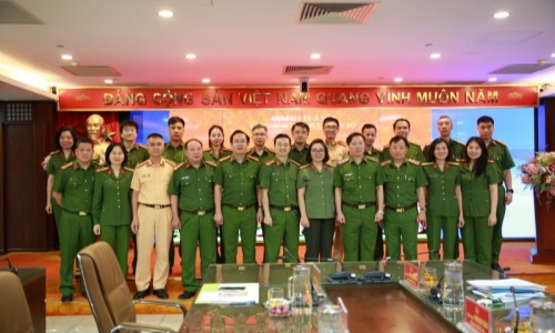Cụm Thi đua số 5 - Khối các đơn vị trực thuộc Bộ E2 bet đá gà trực tiếp sơ kết phong trào thi đua “Vì An ninh Thưởng thức đá gà trực tiếp hôm nay với hình ảnh sắc nét, tốc độ cao tại E2bet” 6 tháng đầu năm 2024