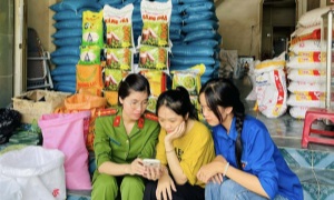 Nữ E2betvip tải ứng dụng khu vực cần mẫn, gần dân