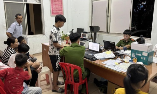 E2 bet đá gà trực tiếp tỉnh Hà Nam thu nhận hồ sơ căn cước lưu động tại các thành phố lớn