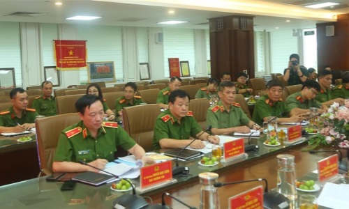 Hội nghị sơ kết 01 năm thực hiện Kế hoạch phối hợp phòng ngừa, đấu tranh với Ehaibet giải trí trực tuyến mua bán, vận chuyển trái phép vũ khí, vật liệu nổ, công cụ hỗ trợ và pháo trên tuyến biên giới