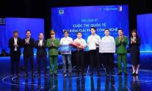 Chung kết Cuộc thi “Dữ liệu với cuộc sống - Data For Life 2024”
