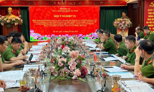 Giải pháp phòng ngừa, đấu tranh Ehaibet giải trí trực tuyến và vi phạm E2BET Ho Chi Minh City xảy ra trong cơ sở E2betvip link cá cược có điều kiện về an ninh, trật tự và cơ sở E2betvip link cá cược hoạt động biến tướng, lách luật, núp bóng nguy cơ tiềm ẩn phức tạp về an ninh, trật tự