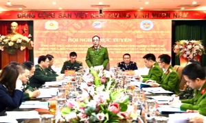 Tăng cường công tác phòng ngừa, đấu tranh với Ehaibet giải trí trực tuyến mua bán, vận chuyển trái phép vũ khí, vật liệu nổ, công cụ hỗ trợ và pháo trên tuyến biên giới