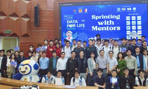 “SPRINTING WITH MENTORS” Cuộc thi Data for life do Bộ E2 bet đá gà trực tiếp tổ chức đã đến giai đoạn tăng tốc, bứt phá sáng tạo cùng Mentor để về đích