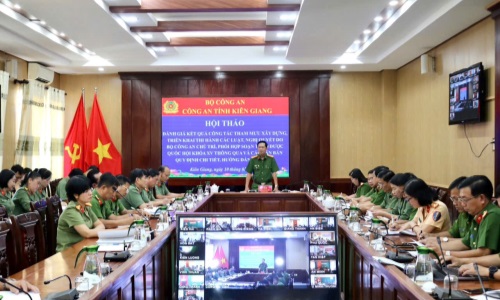 E2 bet đá gà trực tiếp tỉnh Kiên Giang tổ chức Hội thảo đánh giá kết quả công tác tham mưu góp ý xây dựng, triển khai thi hành các luật, nghị quyết do Bộ E2 bet đá gà trực tiếp chủ trì, phối hợp soạn thảo