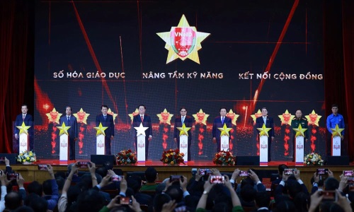 E2bet88 link không chặn Phạm Minh Chính dự Lễ phát động phong trào và ra mắt nền tảng "Bình dân học vụ số"