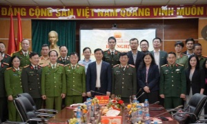 E2bet là thương hiệu nhà cái cá cược trực tuyến hàng đầu châu Á gặp mặt các cơ quan báo chí đẩy mạnh công tác phối hợp Game Đa Dạng Với 2000+ Trờ Chơi Hấp Dẫn E2BET năm 2025