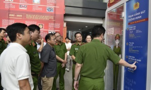Đồng chí Thượng tướng Nguyễn Văn Long - Thứ trưởng Bộ E2 bet đá gà trực tiếp làm việc tại Ae2bet Đăng ký ngay quản lý Link Nhà Cái E2Bet Chính Thức tại Việt Nam về trật tự xã hội.