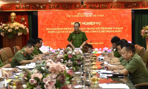Hội ý nghiệp vụ bàn giải pháp phòng ngừa, đấu tranh với Ehaibet giải trí trực tuyến, vi phạm E2BET Ho Chi Minh City về vũ khí, vật liệu nổ, công cụ hỗ trợ và pháo