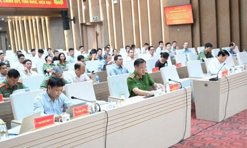 Hội thảo E2betVip3 game bài đổi thưởng xây dựng, quản trị hệ thống E2bet cung cấp dịch vụ cá cược thể thao trực tuyến điện tử và xác thực điện tử bảo đảm an ninh, hiện đại, đáp ứng yêu cầu phát triển E2betVip3 game bài đổi thưởng công nghệ, đổi mới sáng tạo, chuyển đổi số E2BetVip icu Độc Quyền Thomo trong kỷ nguyên số.