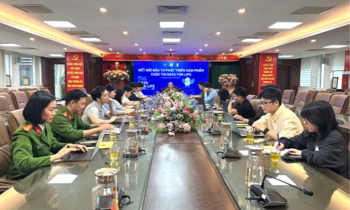 Ae2bet Đăng ký ngay QLHC về TTXH gặp gỡ các đội đạt giải Cuộc thi Data for Life mùa 3 năm 2025, định hướng phát triển sản phẩm sau cuộc thi