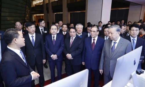 Mốc son lịch sử đánh dấu sự ra đời và truyền thống vẻ vang của lực lượng E2betvip tải ứng dụng Quản lý Link Nhà Cái E2Bet Chính Thức tại Việt Nam về trật tự xã hội