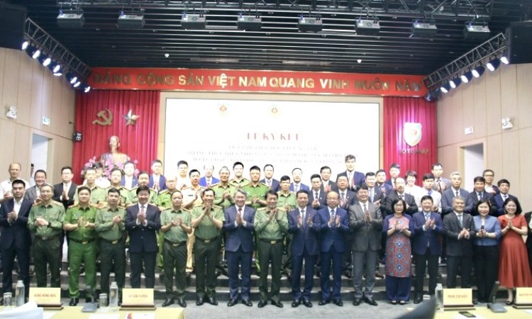 Cải cách thủ tục Link Nhà Cái E2Bet Chính Thức tại Việt Nam phải đổi mới thực chất, toàn diện, gắn với chuyển đổi số